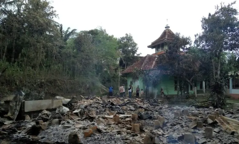 Innalillahi, Pondok Santri di Leles Cianjur Selatan Kebakaran