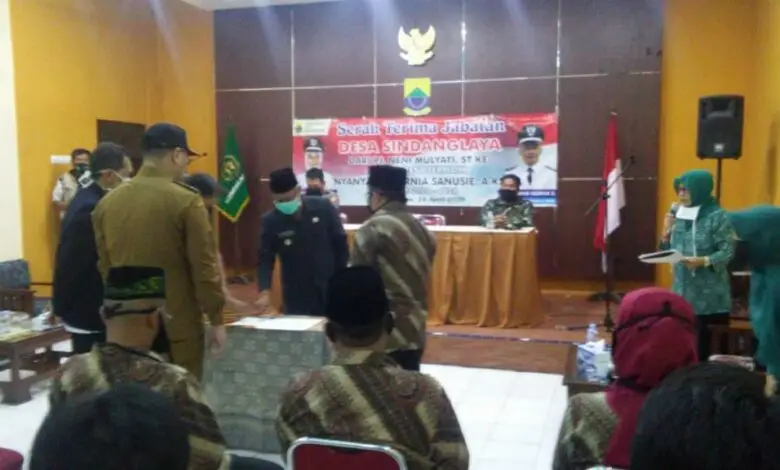 Jabatan Kepala Desa di Cipanas dan Haurwangi Diserahterimakan