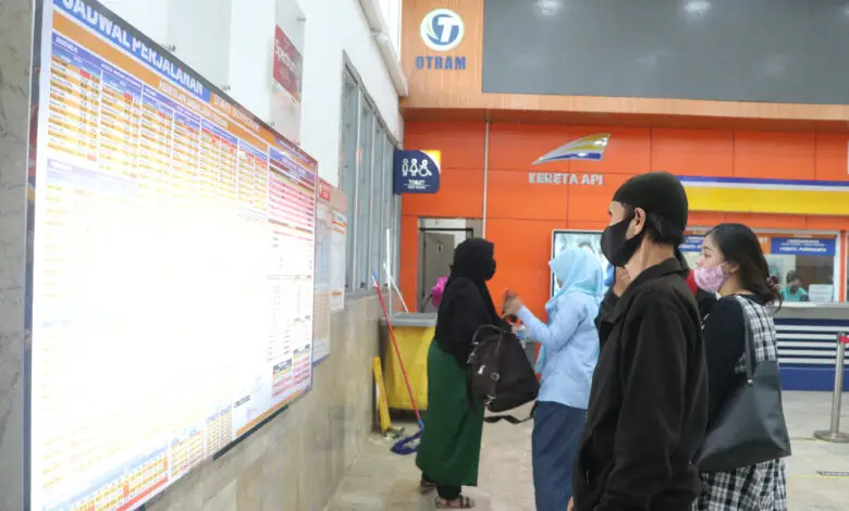 Jadwal Kereta Api Terbaru Update Desember 2021