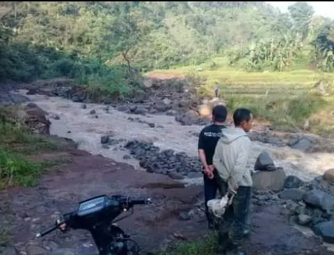 Jembatan Rusak di Perbatasan Cianjur - Bogor Belum Juga Diperbaiki