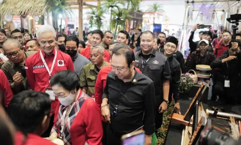 Megawati dan Ganjar Pranowo Apresiasi Produk UMKM yang Dipasarkan MPP
