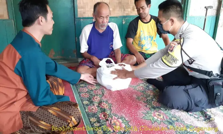 Kang Bhabin Kunjungi Warga Desa Benjot