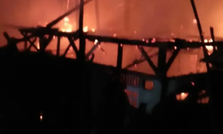 Kebakaran di Cibarengkok, Satu Rumah Ludes Jadi Arang