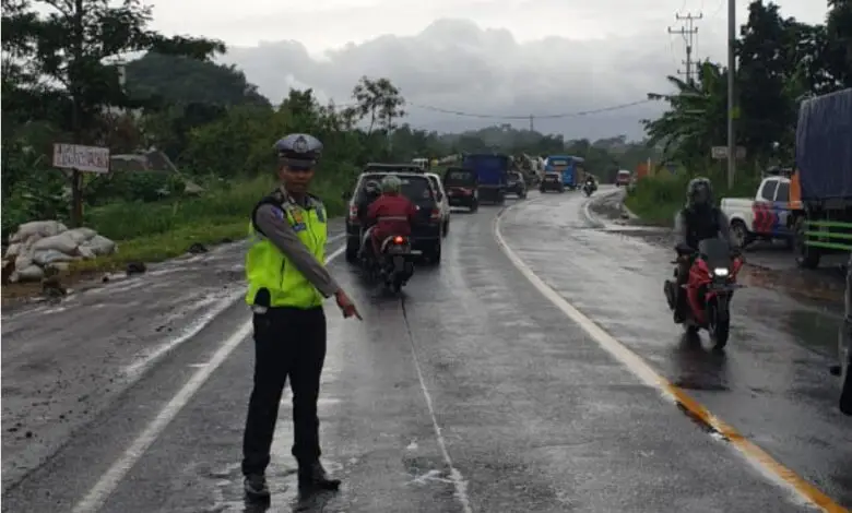 Kecelakaan di Cianjur, 2 Penyebrang Jalan Ketabrak Motor, 1 Tewas