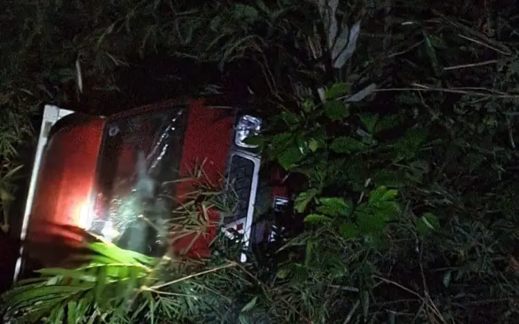Kecelakaan di Pagelaran, Mobil Paket Masuk Jurang, Sopir Meninggal Dunia