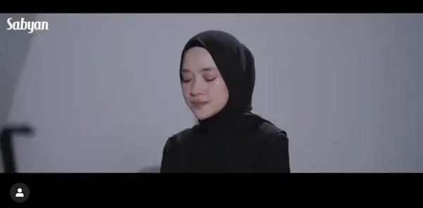 Kembali Muncul, Nissa Sabyan Unggah Video Klip Berjudul Sapu Jagat di Akun Instagram