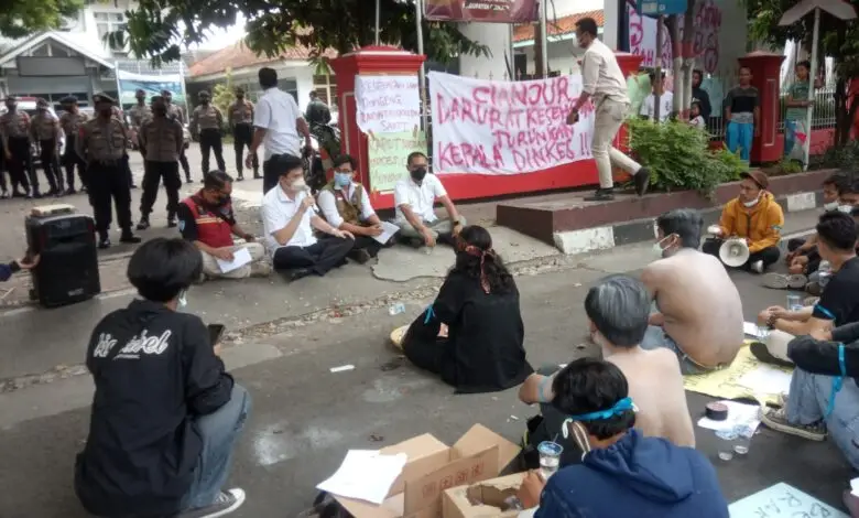 Kepala Dinas Kesehatan Cianjur Diminta Turun Dari Jabatannya