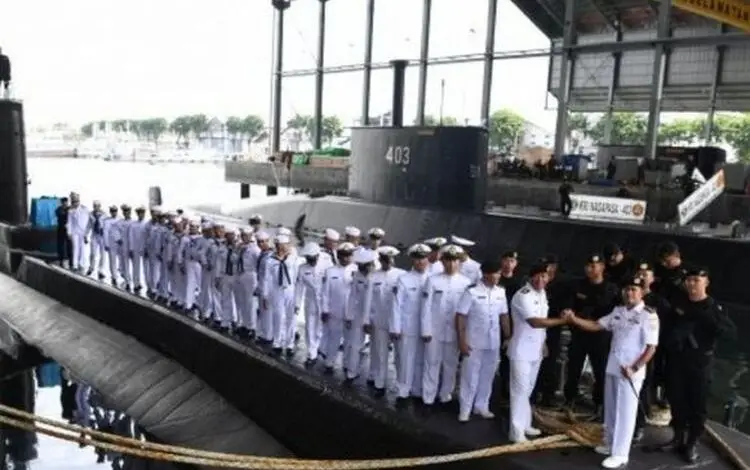 KRI Nanggala 402 Dinyatakan Tenggelam, Sejumlah Barang Ditemukan
