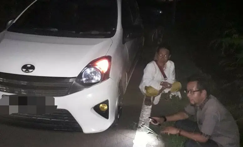 Lagi-lagi Kecelakaan di Cipetir! Mobil Rusak Usai Melindas Loneng