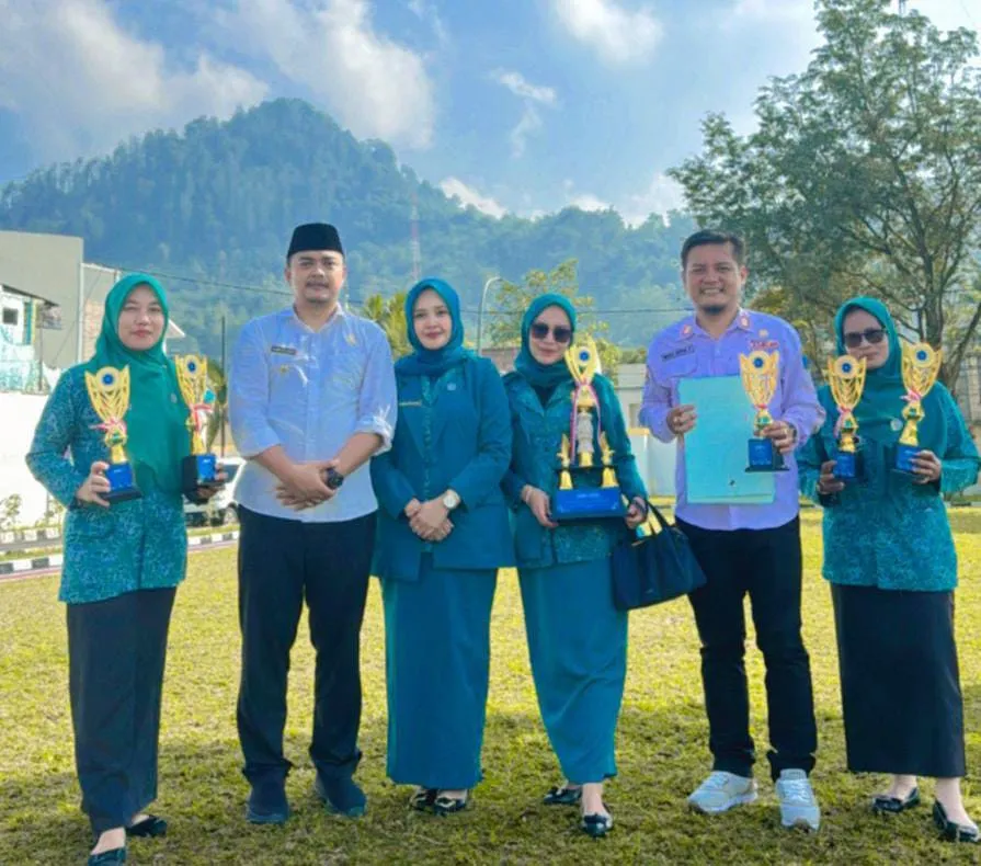 Makin Mantap, TP-PKK Desa Sukamanah Raih Juara Umum Lomba PKK Tingkat Kecamatan Cugenang