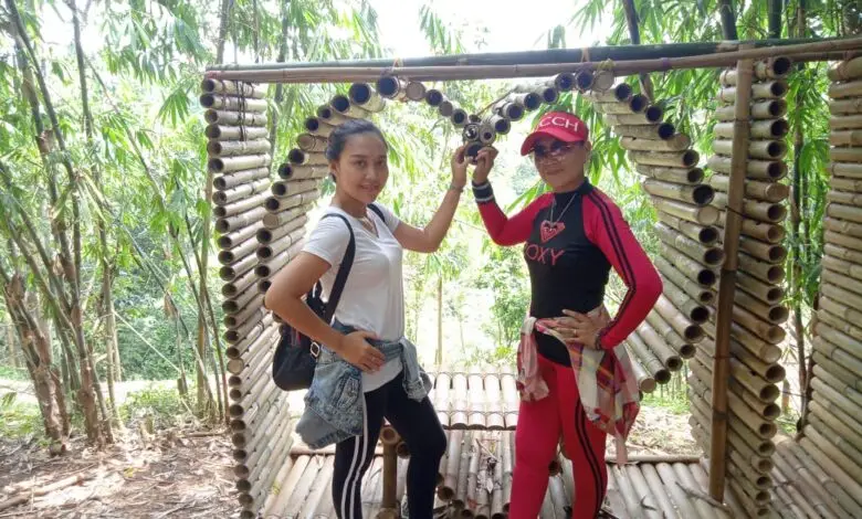 Manfaatkan Potensi Alam, Warga Ciranjang Bangun Kampoeng Wisata Bamboe Istambul