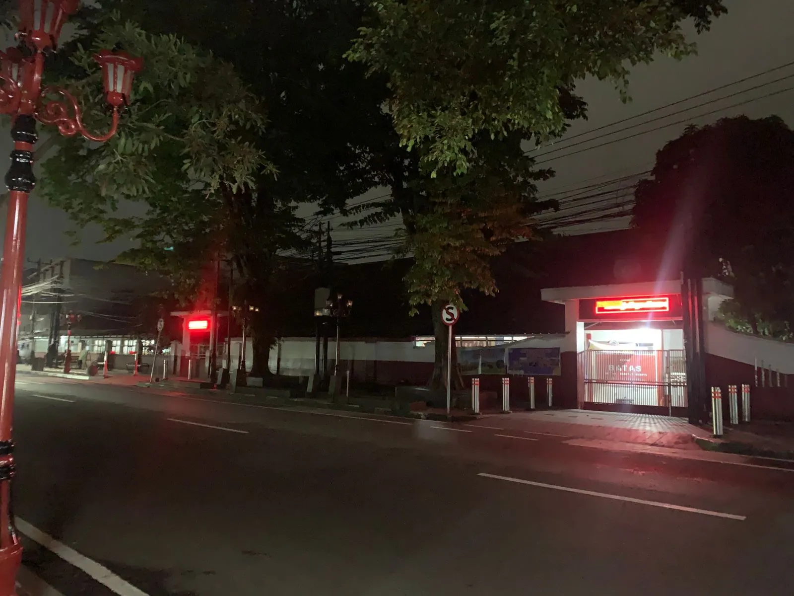 Minim Penerangan Jalan Siliwangi, Warga Cianjur Gelisah dan Khawatir