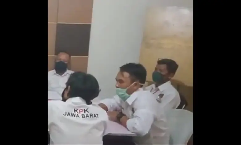 Mirip Logo KPK, Ini Jawaban Ketua Korwil LSM-nya