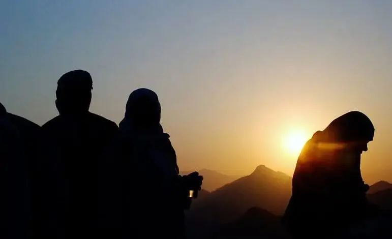 Niat dan Tata Cara Melaksanakan Salat Gerhana Matahari