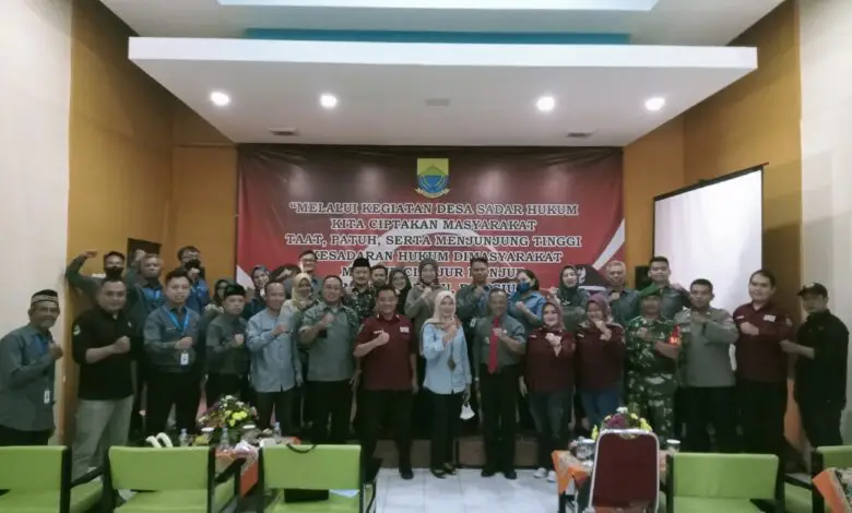 Pemdes Sindanglaya Jalani Tahapan Penilaian Desa Sadar Hukum