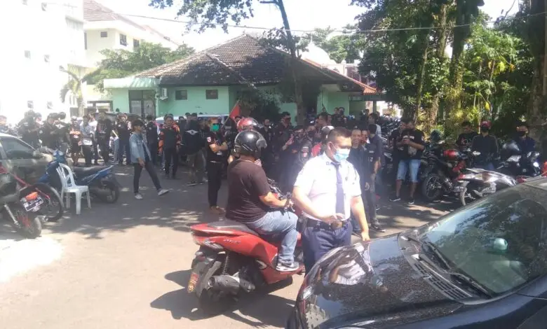 Pemecatan Sepihak Perawat RSUD Sayang Cianjur Berbuntut Panjang