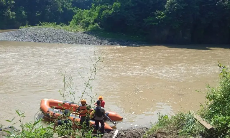 Pencarian Hari Kedua, Pria yang Loncat ke Sungai Cianjur Belum Ditemukan
