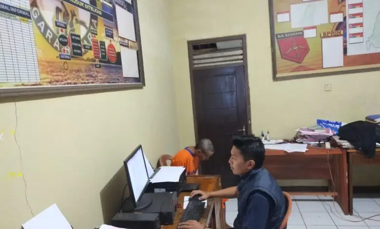 Pencuri Spesialis Rumah dan Warung di Naringgul Diciduk Polisi