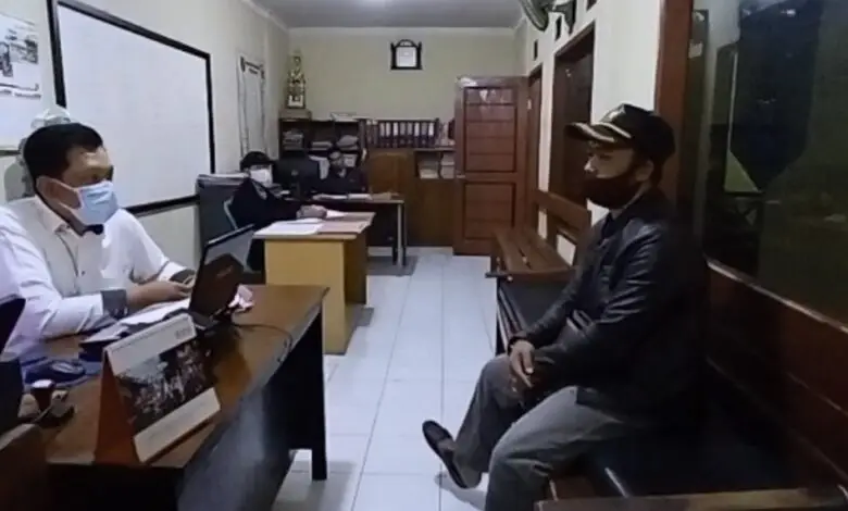 Pencurian Modus Pecah Ban di Cianjur, Uang Rp300 Juta Raib Digondol Maling