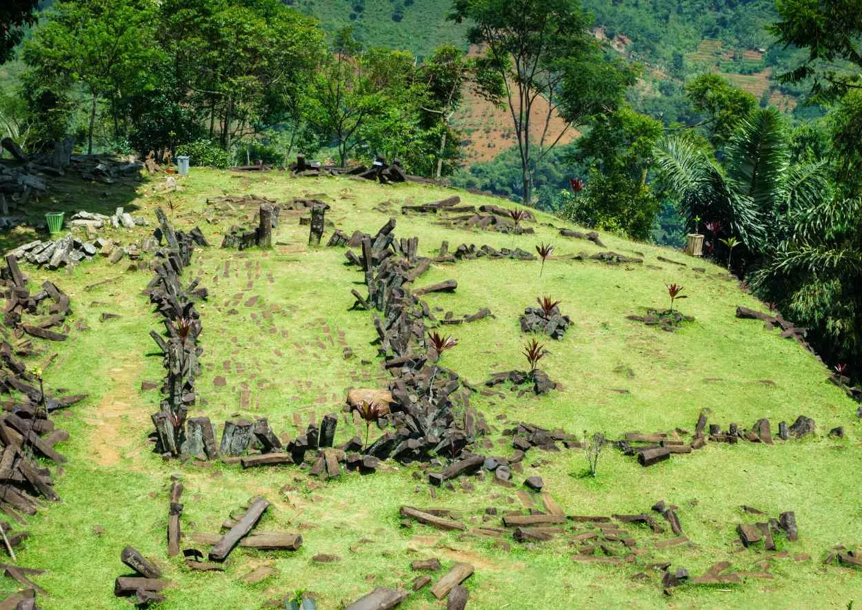 Penelitian dan Pemugaran Mendesak Dilanjutkan Demi Ungkap Misteri Megalitik Gunung Padang