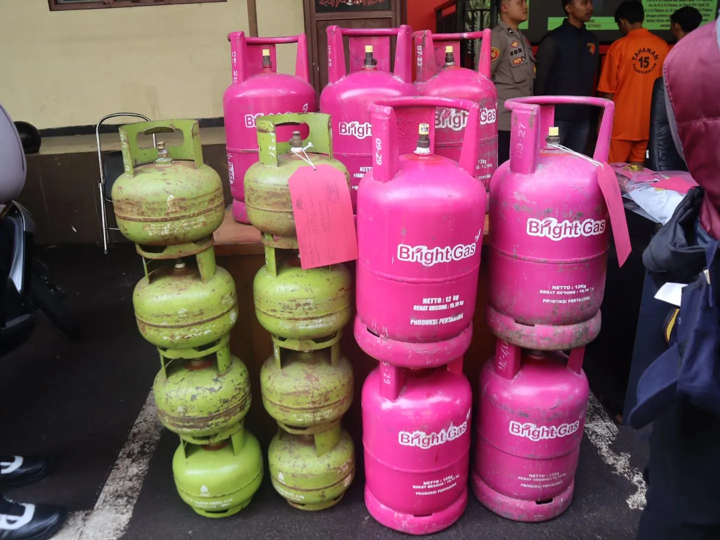 Pengoplosan LPG Subsidi di Cianjur Terungkap, Modus Penyuntikan Gas Rugikan Negara Hingga Rp1 Miliar