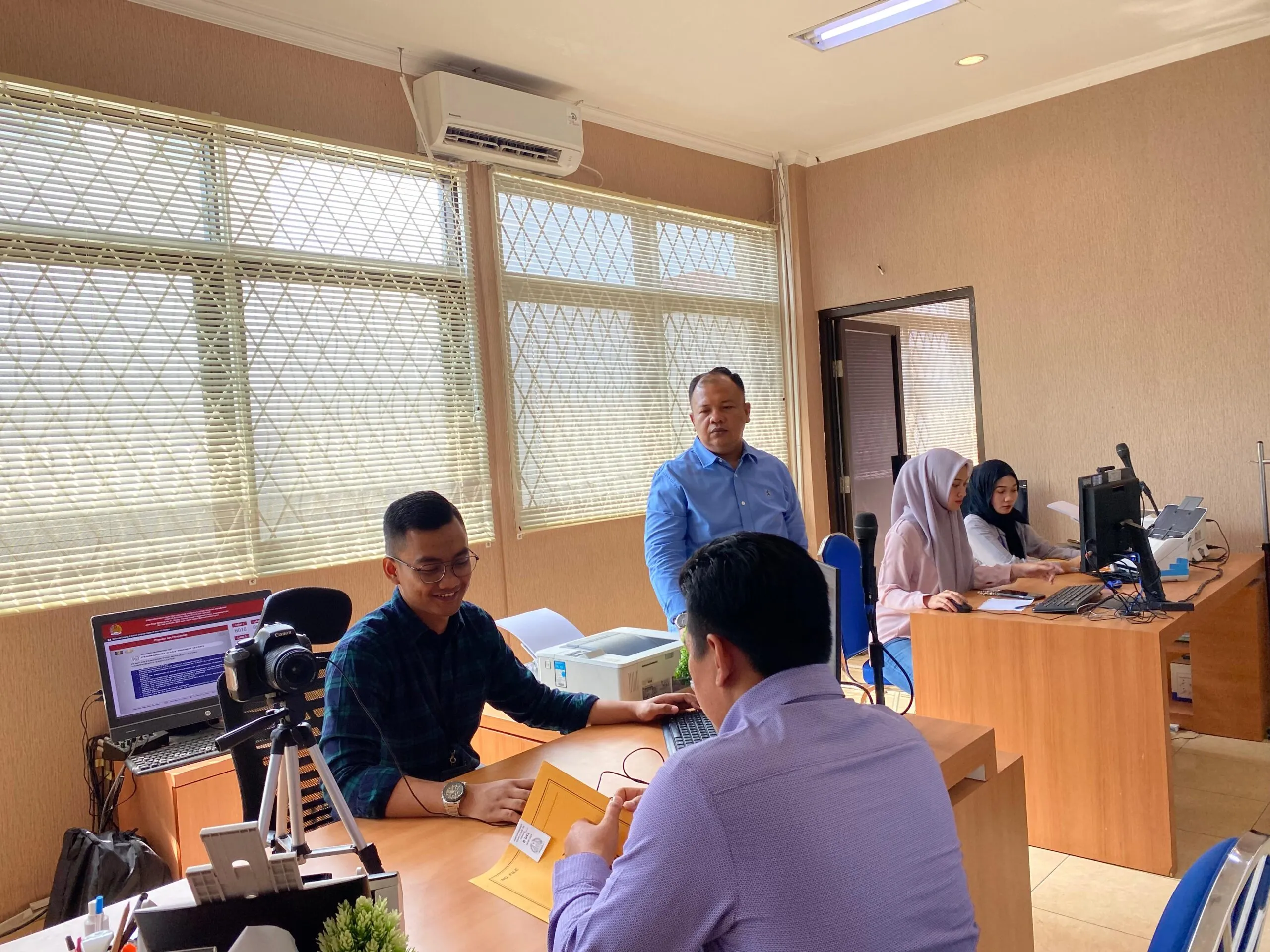 Peringati Hari Pengayoman dan Hut RI ke 79, Kantor Imigrasi Cianjur Adakan Pelayanan Paspor Simpatik