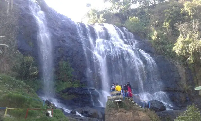 Pesona Curug Cikondang, Wisata Murah-meriah di Cianjur