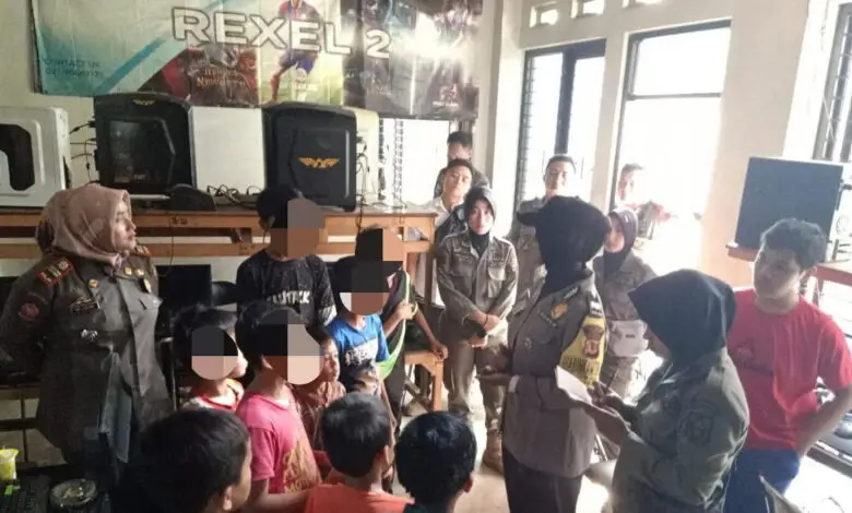 Pol PP Cianjur Patroli, Imbau Pelajar Tidak Berkeliaran