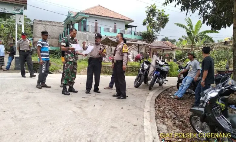 Polisi Keliling Sosialisasikan Maklumat Kapolri Sampai Pedesaan