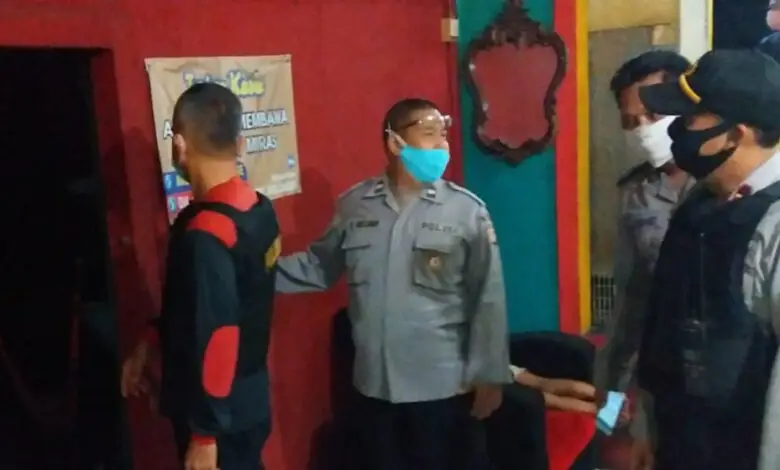 Polisi - Satpol PP Sisir Tempat Hiburan Malam di Cianjur Timur
