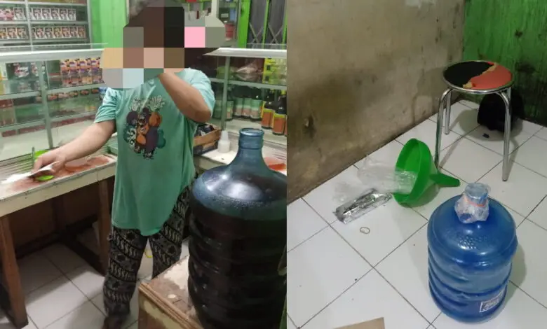 Polisi Sita Dua Galon Roso-roso dari Dalam Rumah
