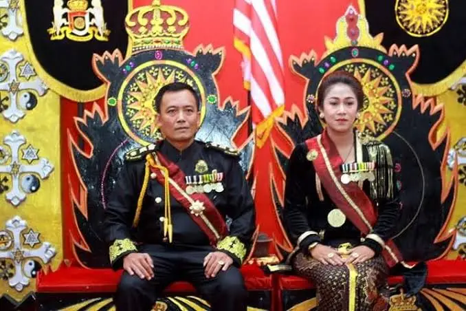 Polisi Tangkap Raja dan Ratu Keraton Agung Sejagat