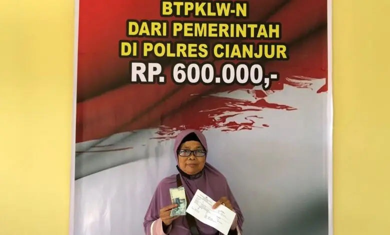Polres Cianjur Salurkan Bantuan Warga yang Tak Dapat Bantuan
