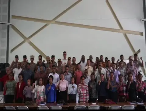 Polres Silaturahmi dengan Warga Papua di Cianjur