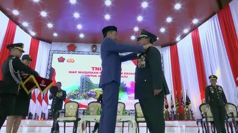 Prabowo Diberi Pangkat Kehormatan, Begini Kata Warga Cianjur