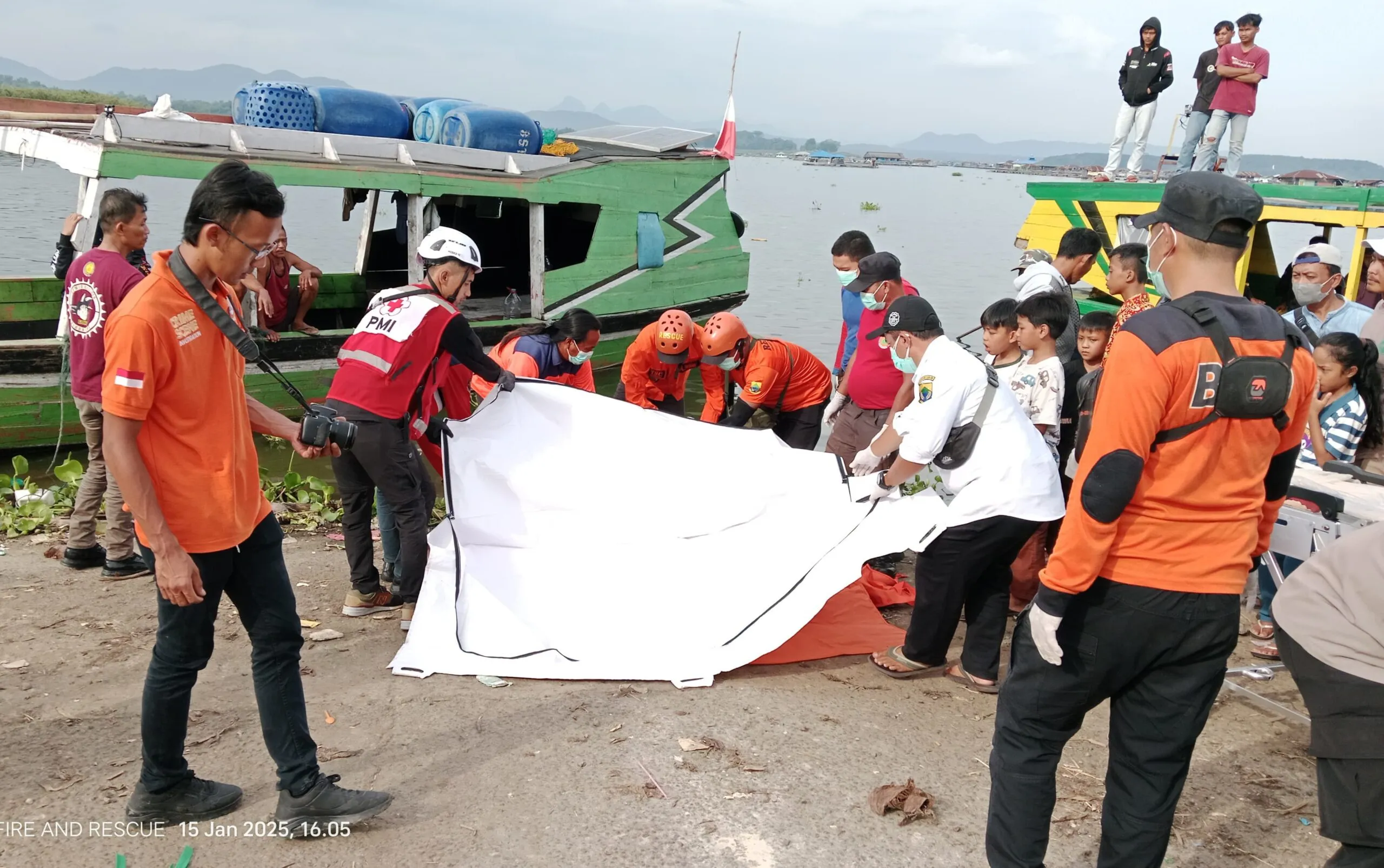 Pria Tanpa Identitas Tewas Mengambang di Waduk Jangari, Ditemukan Warga Kaki Terikat Batu