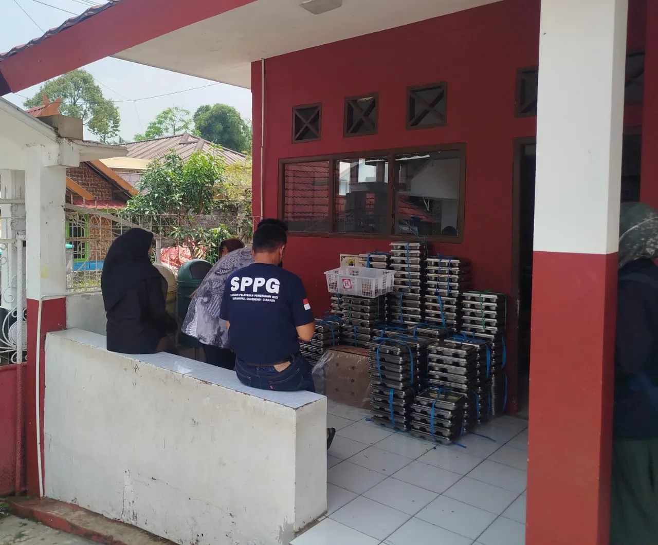 Puluhan Murid SD di Cugenang Diduga Keracunan Makanan Program MBG, Muntah-muntah Hingga Sakit Perut