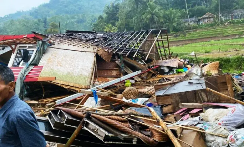 Puluhan Rumah di Cianjur Rusak Akibat Diterjang Angin Puting Beliung