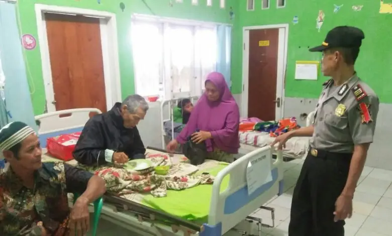 Puluhan Warga Sindangbarang Keracunan, Dua Orang Meninggal Dunia