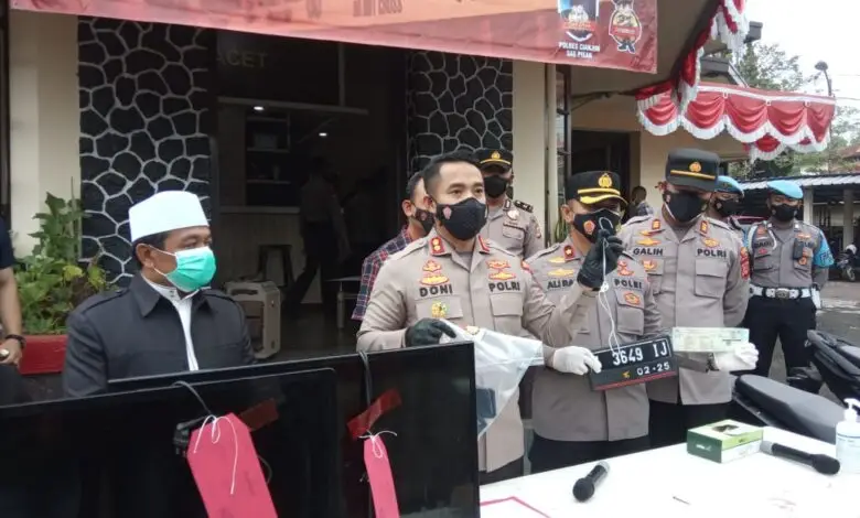 Pura-pura jadi Pemulung, Dua Pencuri Satroni Vila Kosong di Pacet