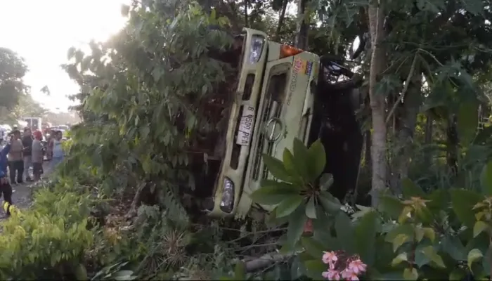 Rem Blong, Truk Tangki Tabrak Motor dan Tewaskan Pelajar di Cianjur