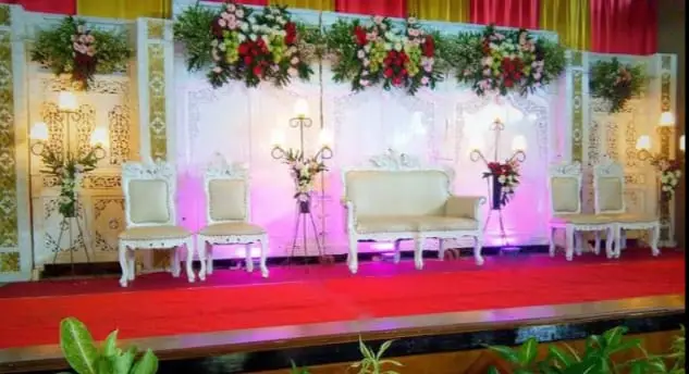 Rental Panggung dan Rias Pengantin di Cipanas Sepi Orderan