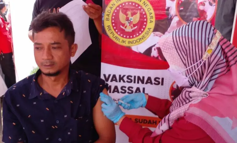 Ribuan Dosis Vaksin Disebar BIN RI Bersama Puskesmas Mande