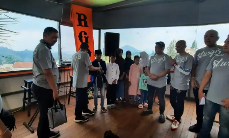 Road Glide Owners Group Santuni Anak Yatim Cianjur Sambil Riding Tipis-tipis