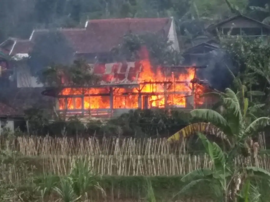 Rumah Nenek di Campaka Terbakar, Tak Ada yang Tersisa