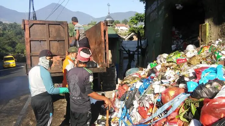 Rumah Singgah Sampah Cipanas Pindah ke Desa Palasari