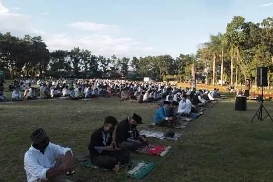 Salat Idul Fitri di Lapangan Prawatasari Cianjur Berlangsung Khidmat