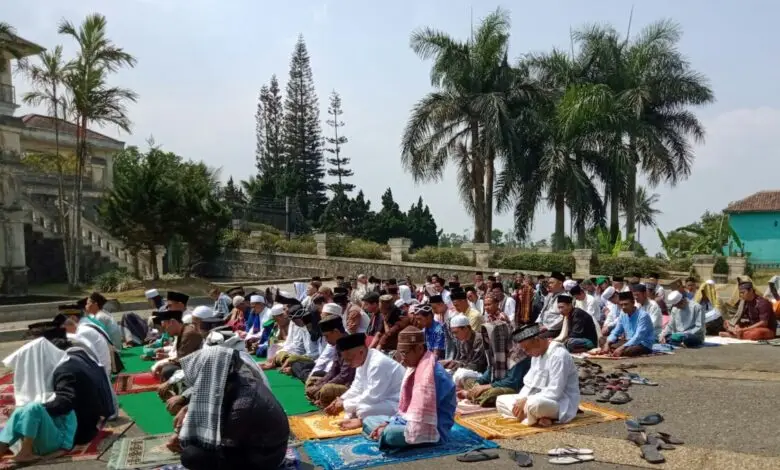 Salat Istisqa Digelar Serentak di Cianjur