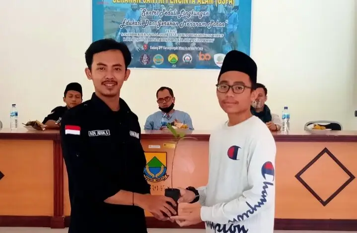 Santri Harus jadi Role Model Pelestari Lingkungan Hidup