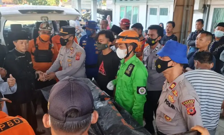 Santri yang Tenggelam di Pantai Apra Cianjur Ditemukan Meninggal Dunia
